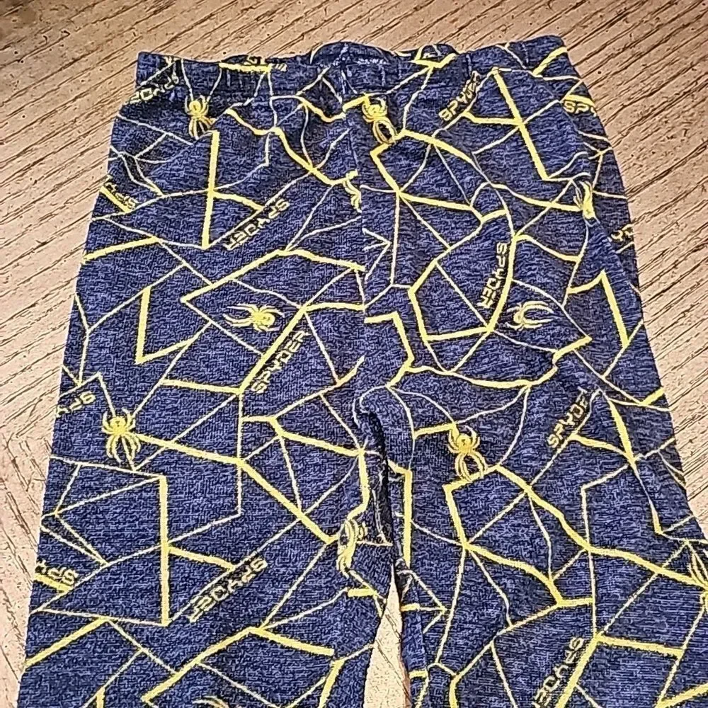 Boys long sleeve pj set size 7 Spyder